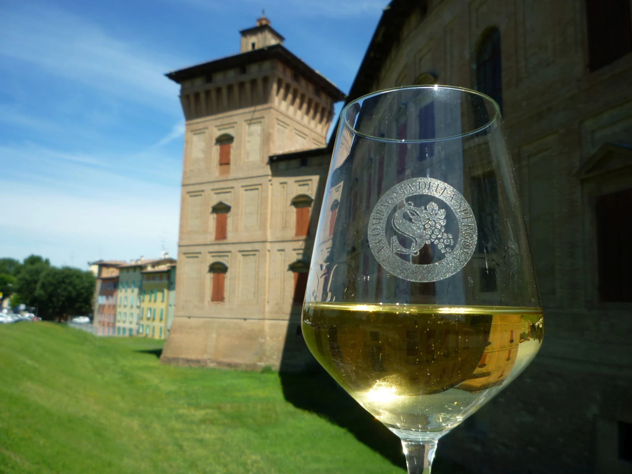 Calici in Rocca - immagine 1